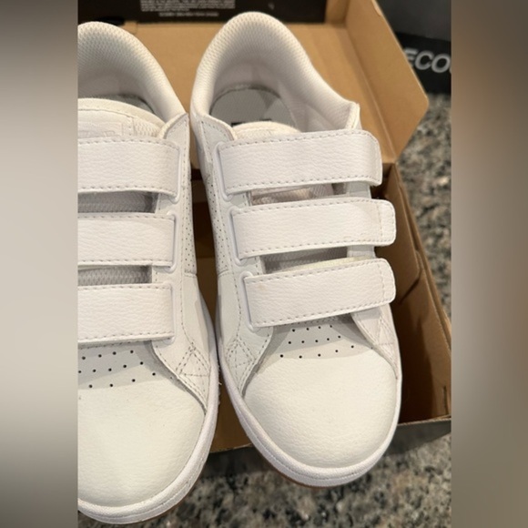 DC Shoes Women’s Striker V White Leather Sneakers Size 6.5 - Picture 2 of 9